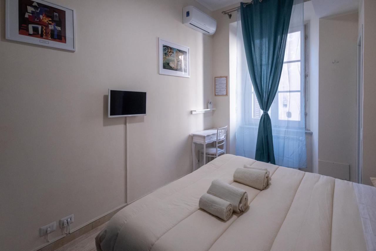 Room With Independent Entrance - Termini/Aquarium Рим Екстер'єр фото